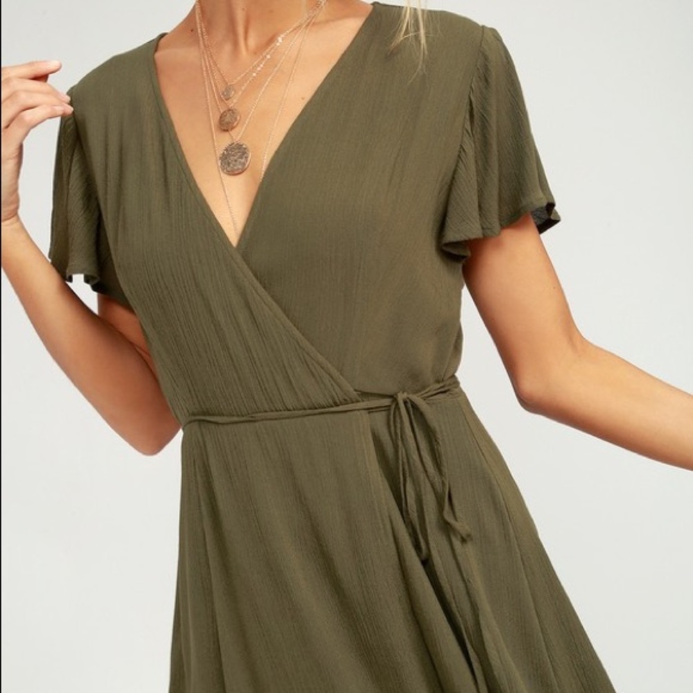 [Lulu’s] Green Wrap Mini Dress - Size Small